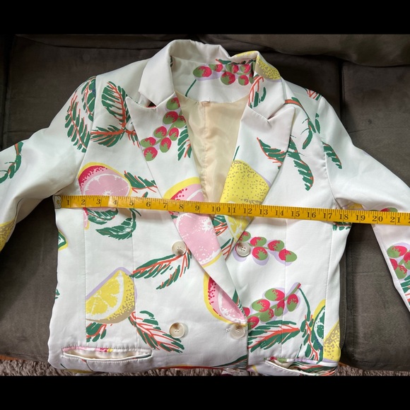 Citrus Fruit Blazer Oversized Fit Small - Picture 7 of 9